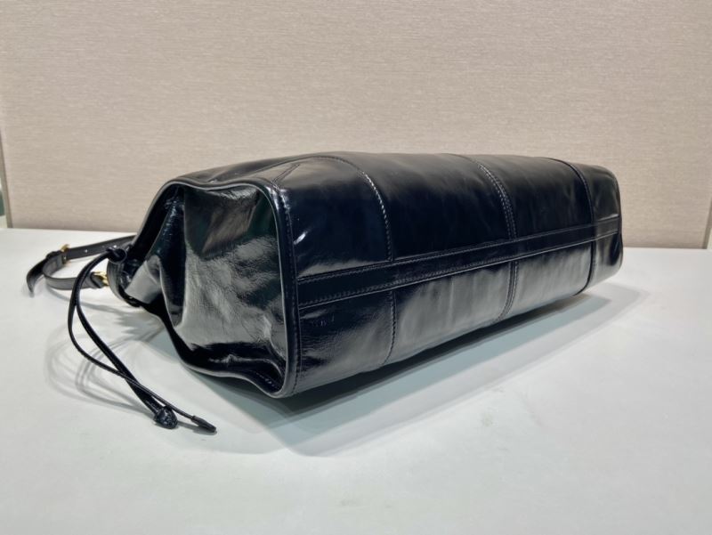 Pra*a top handle bags